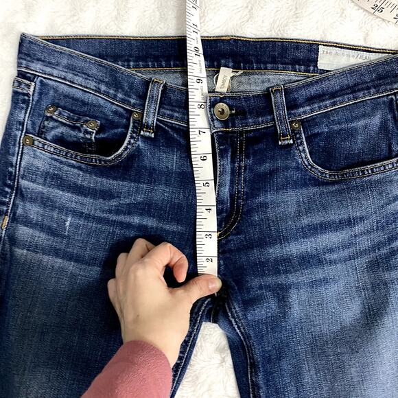 Rag & Bone Blue Dark Wash Denim Tomboy Low Rise Fitted Distressed Jeans 27 - Picture 8 of 9